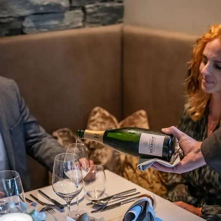 La Val & Hotel Breíl