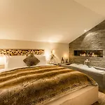 La Val & Hotel Breíl