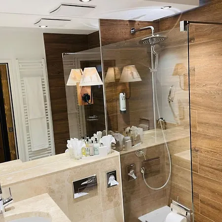 La Val Hotel&spa Hotel 4*