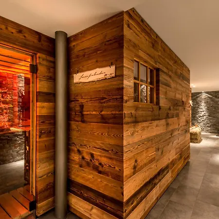 La Val Hotel&spa Hotel