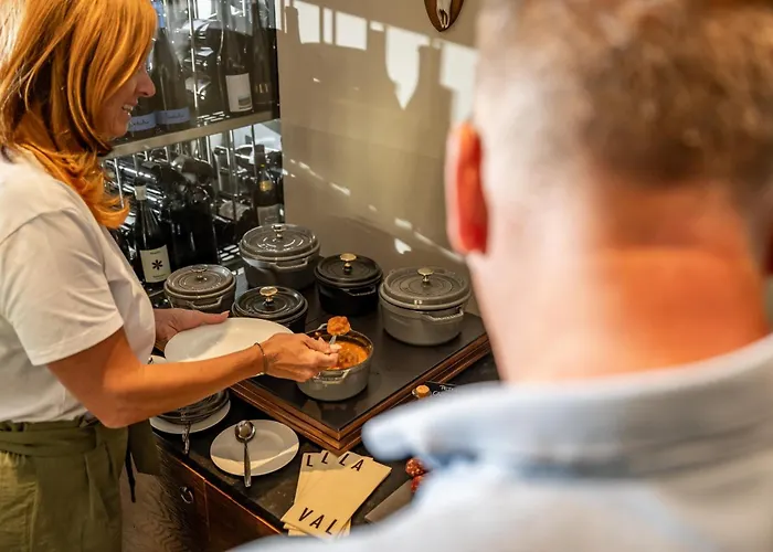 Otel La Val & Breíl